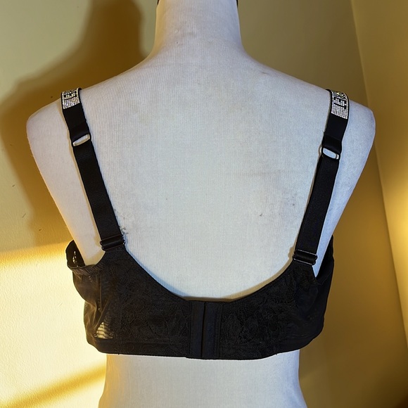 VICTORIA SECRET Size 42DDD Classic  Black Lace PushUp Underwire Bra SEXY $69 NEW - Picture 5 of 16